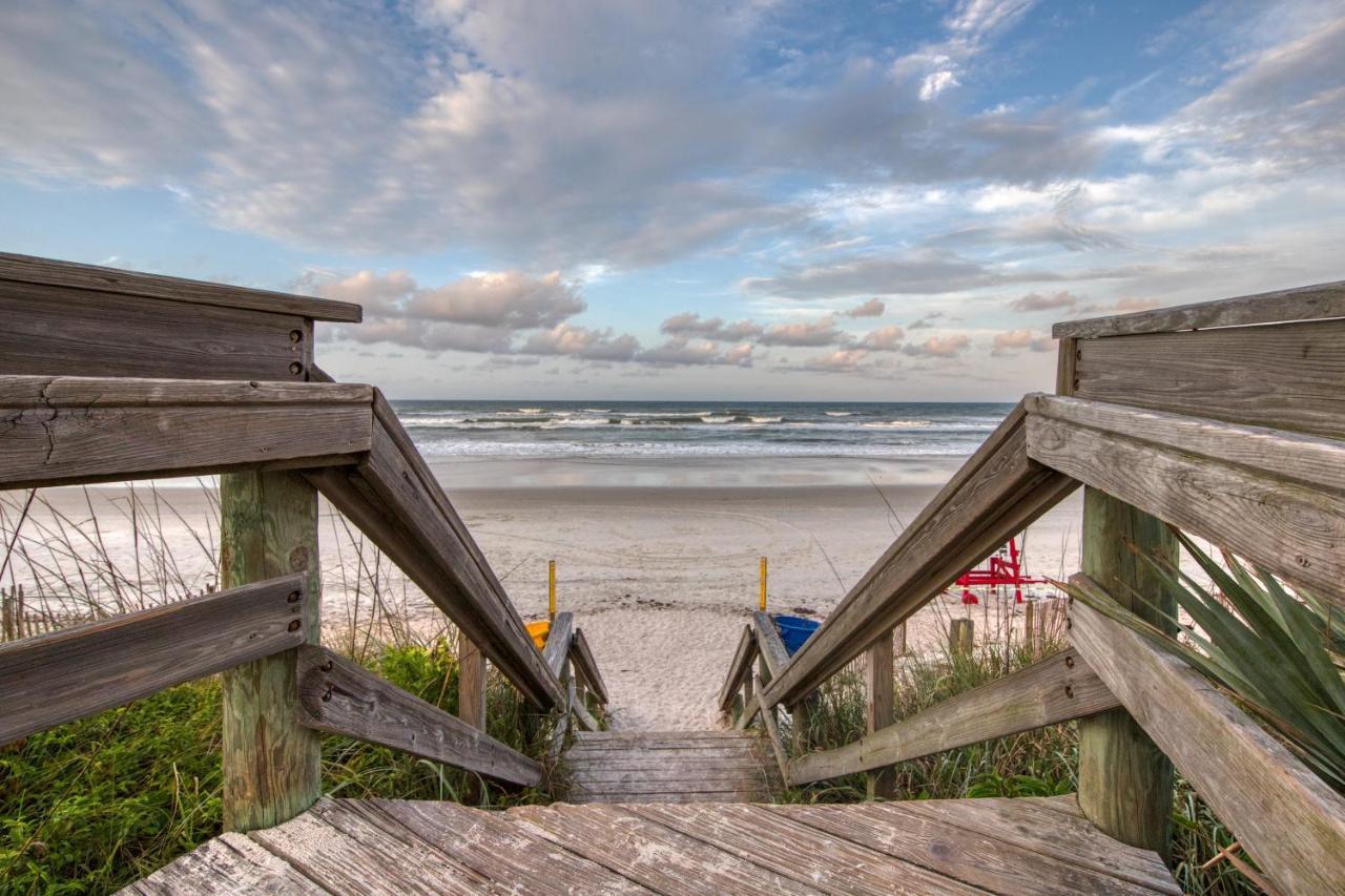 Oceanwalk Condos Bethune Beach Εξωτερικό φωτογραφία
