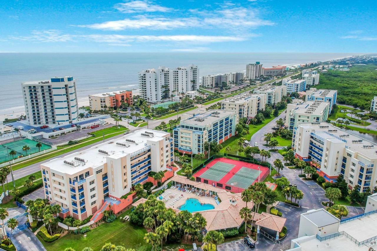 Oceanwalk Condos Bethune Beach Εξωτερικό φωτογραφία