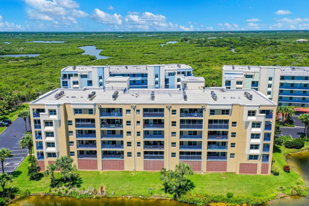 Oceanwalk Condos Bethune Beach Εξωτερικό φωτογραφία