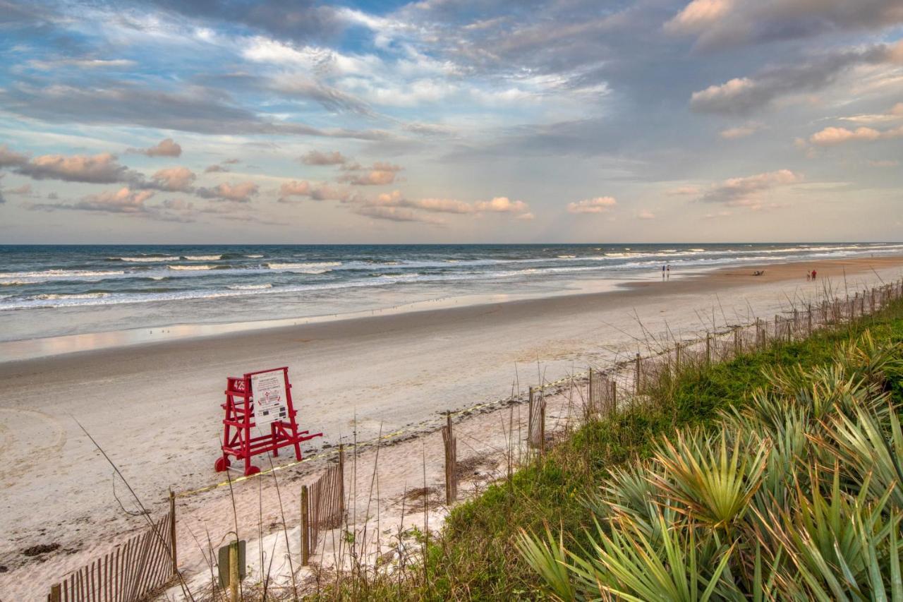 Oceanwalk Condos Bethune Beach Εξωτερικό φωτογραφία