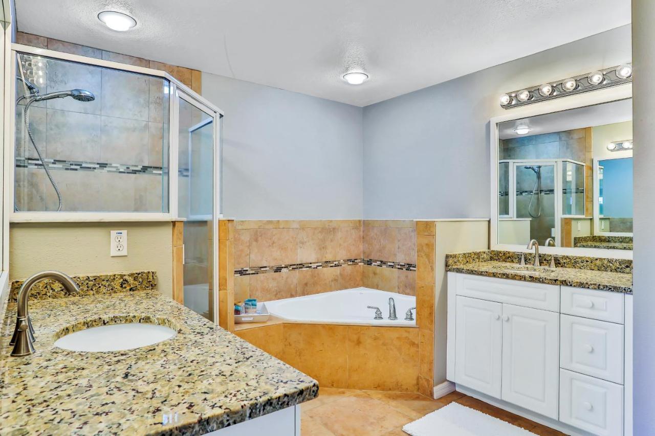Oceanwalk Condos Bethune Beach Εξωτερικό φωτογραφία