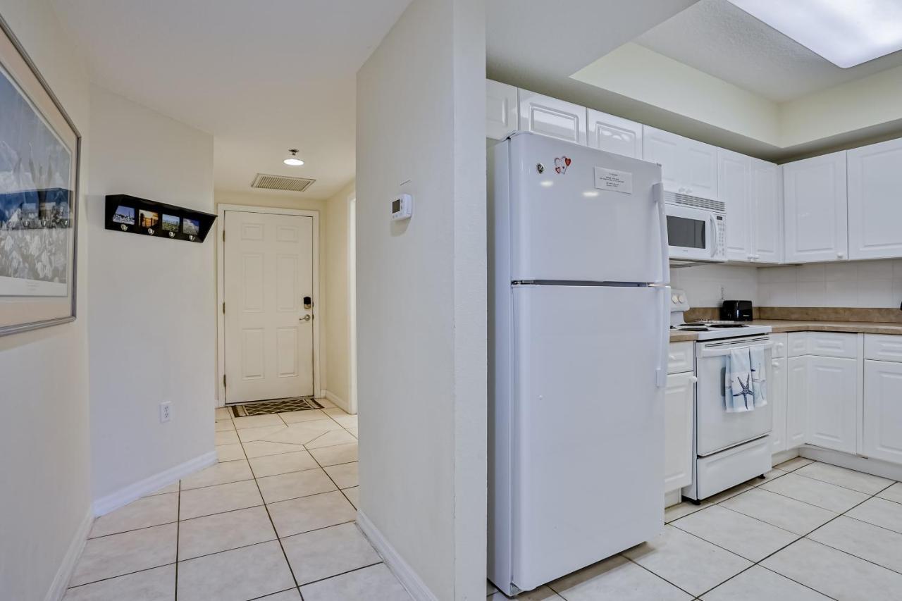 Oceanwalk Condos Bethune Beach Εξωτερικό φωτογραφία