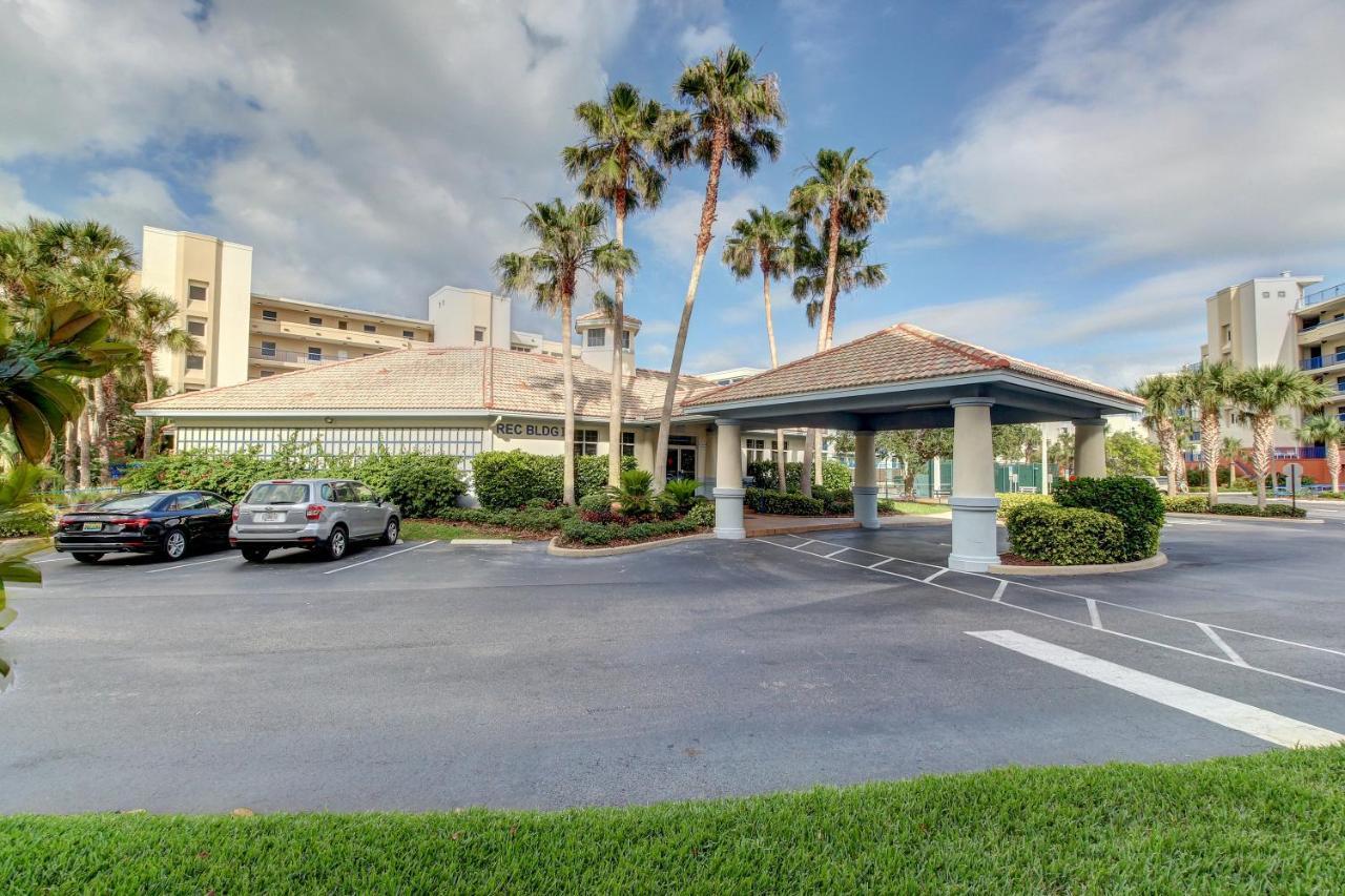 Oceanwalk Condos Bethune Beach Εξωτερικό φωτογραφία
